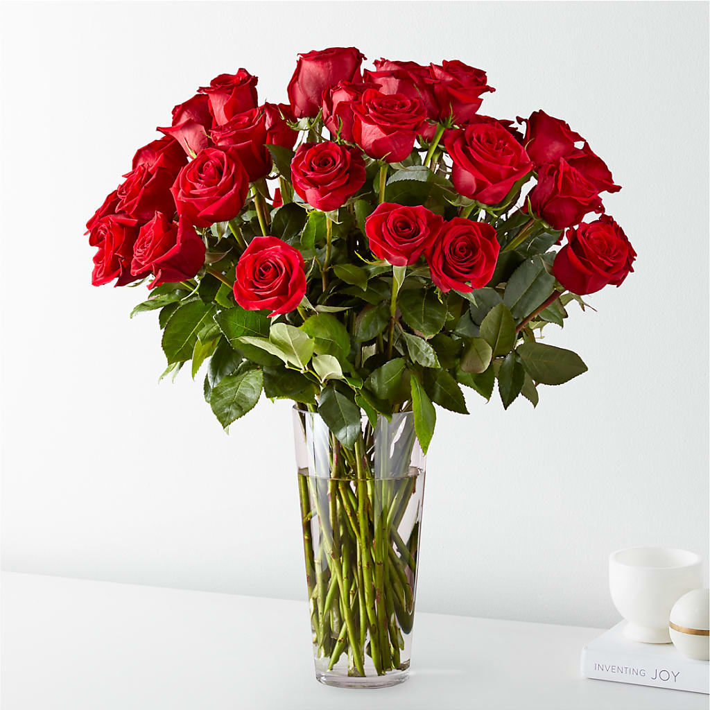 Long Stem Red Rose Bouquet – HELEN'S FLORIST AND GARDEN CENTER, Whitehouse Station NJ