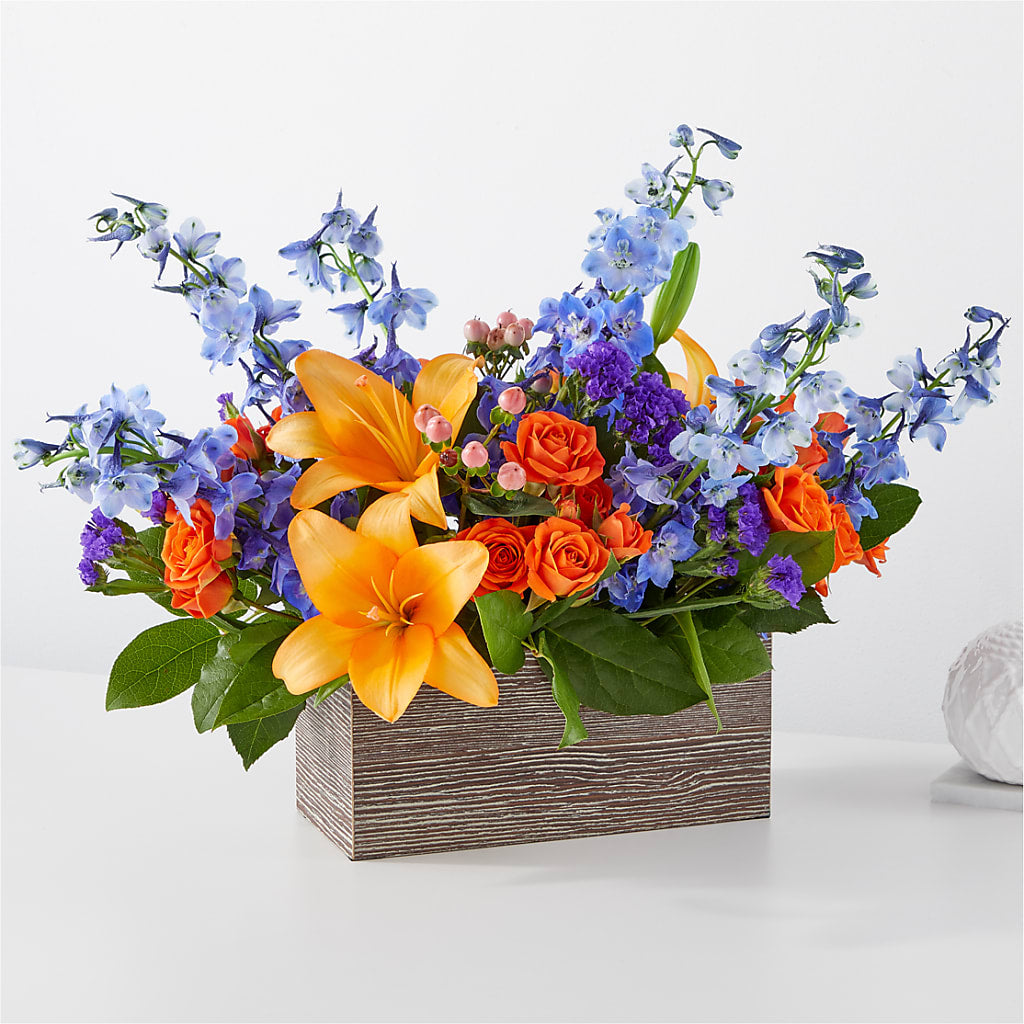 Radiant Citrus Box Bouquet – HELEN'S FLORIST AND GARDEN CENTER, Whitehouse Station NJ