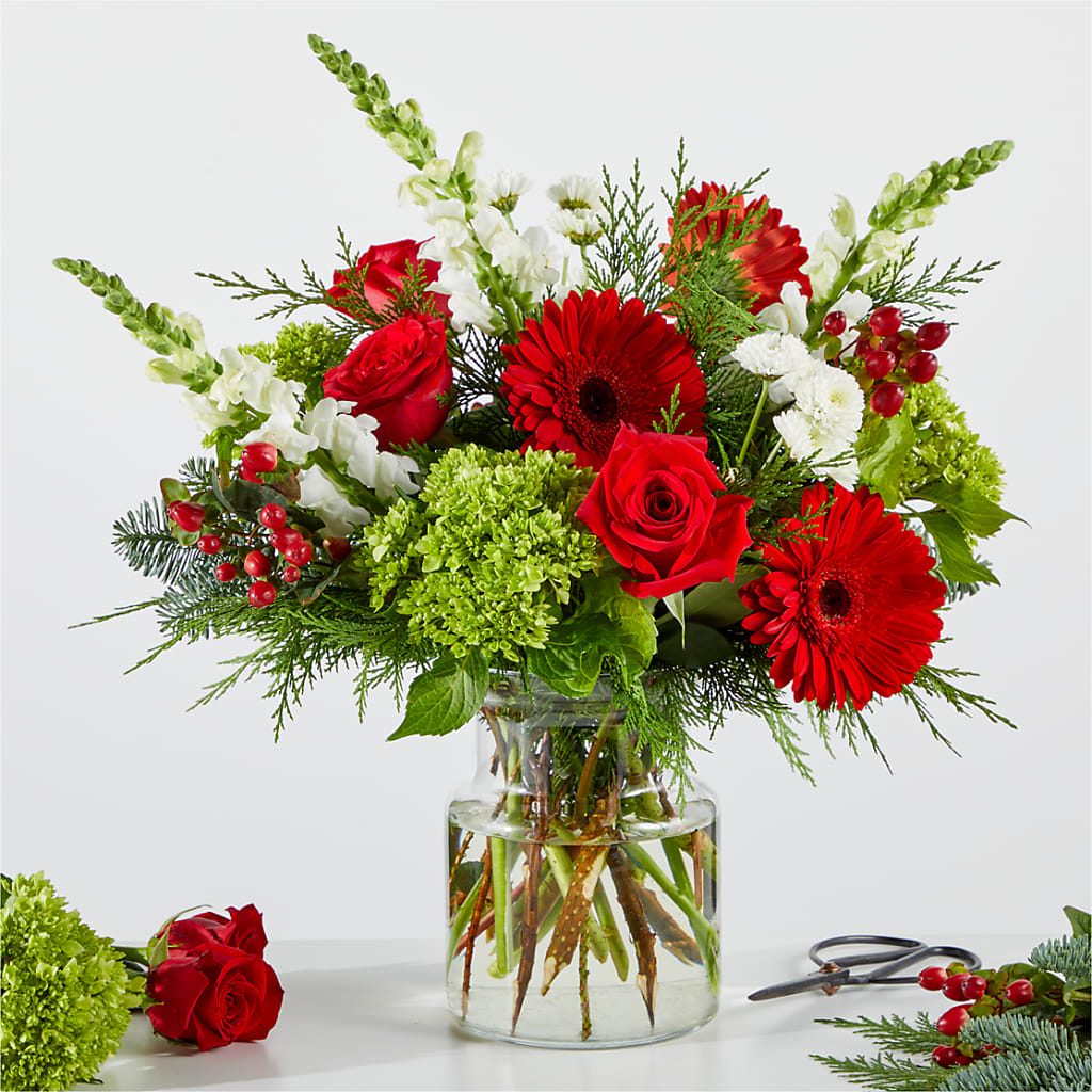 Merry Moment Bouquet – A Florist Original – HELEN'S FLORIST AND GARDEN CENTER, Whitehouse Station NJ