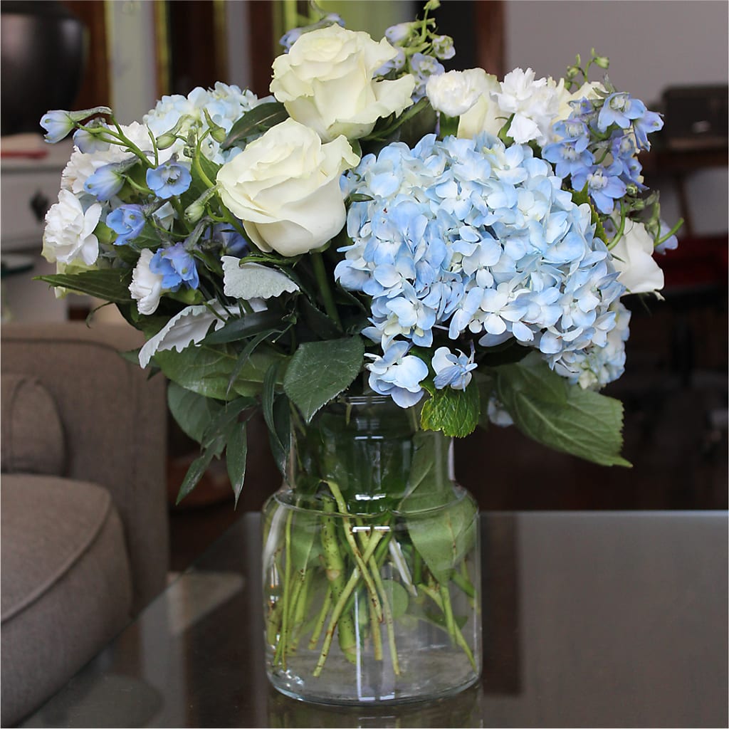 Clear Skies Bouquet – HELEN'S FLORIST AND GARDEN CENTER, Whitehouse Station NJ