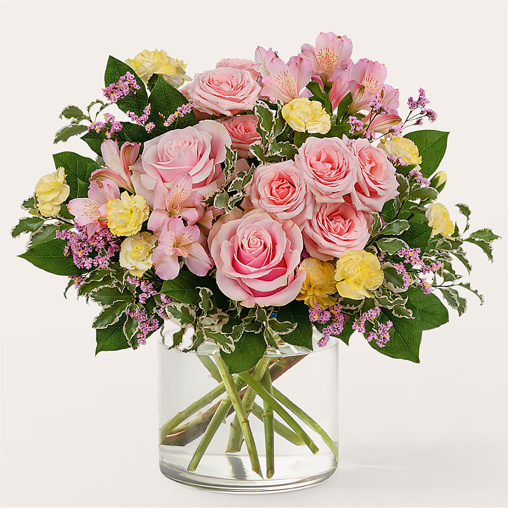 Refreshed Bouquet – HELEN'S FLORIST AND GARDEN CENTER, Whitehouse Station NJ