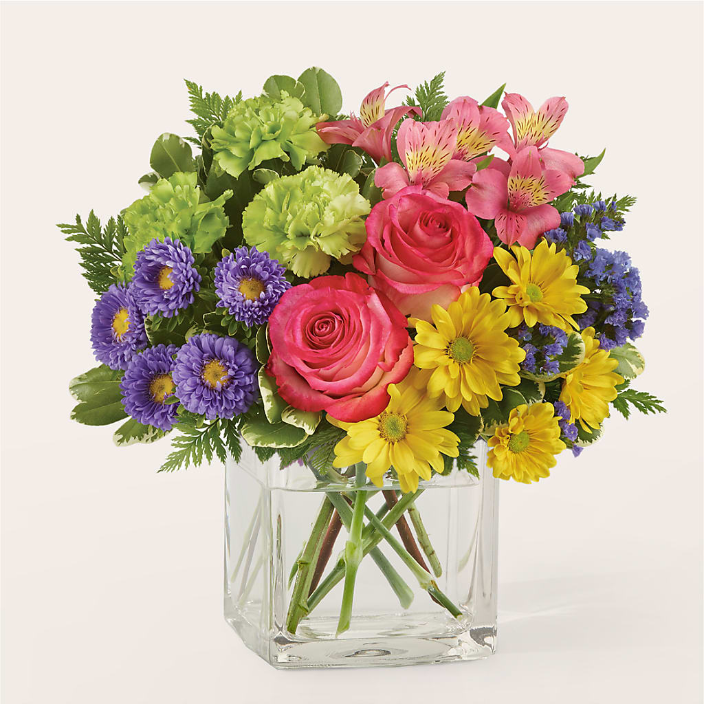 Candy Jar Bouquet – HELEN'S FLORIST AND GARDEN CENTER, Whitehouse Station NJ