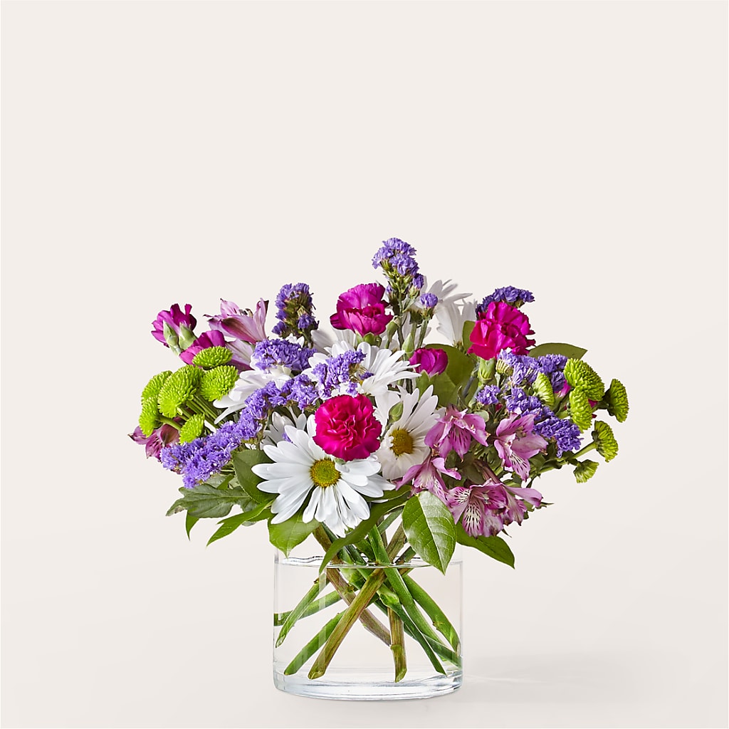 Wild Berry Bouquet – HELEN'S FLORIST AND GARDEN CENTER, Whitehouse Station NJ