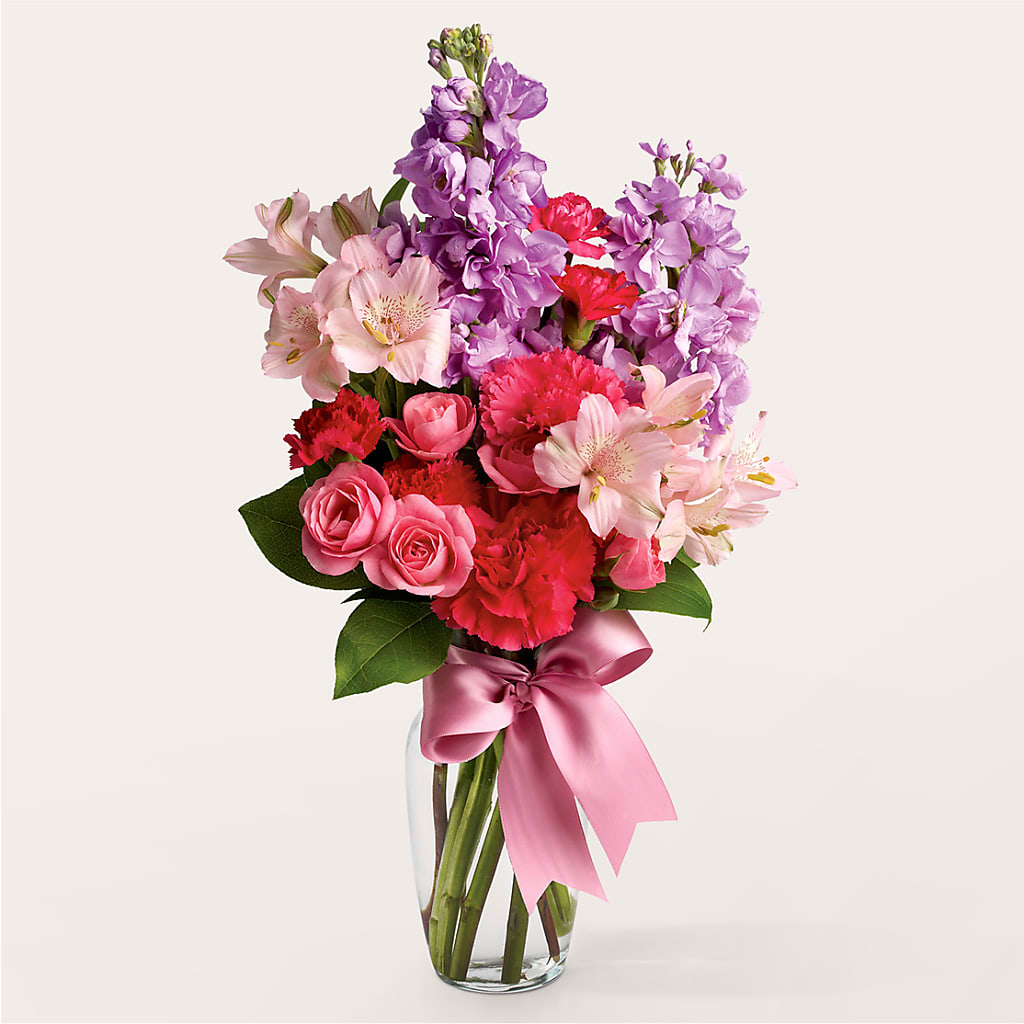 Main Character Bouquet – HELEN'S FLORIST AND GARDEN CENTER, Whitehouse Station NJ