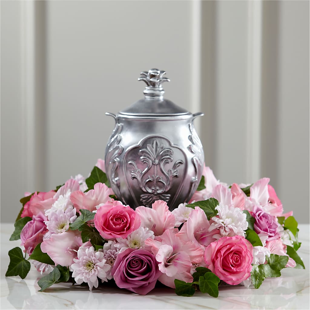 Glorious Tribute Arrangement – HELEN'S FLORIST AND GARDEN CENTER, Whitehouse Station NJ