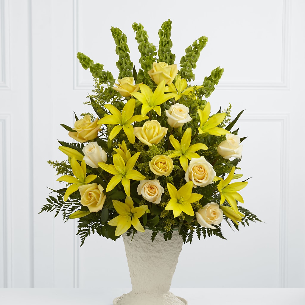 Golden Memories Arrangement – HELEN'S FLORIST AND GARDEN CENTER, Whitehouse Station NJ