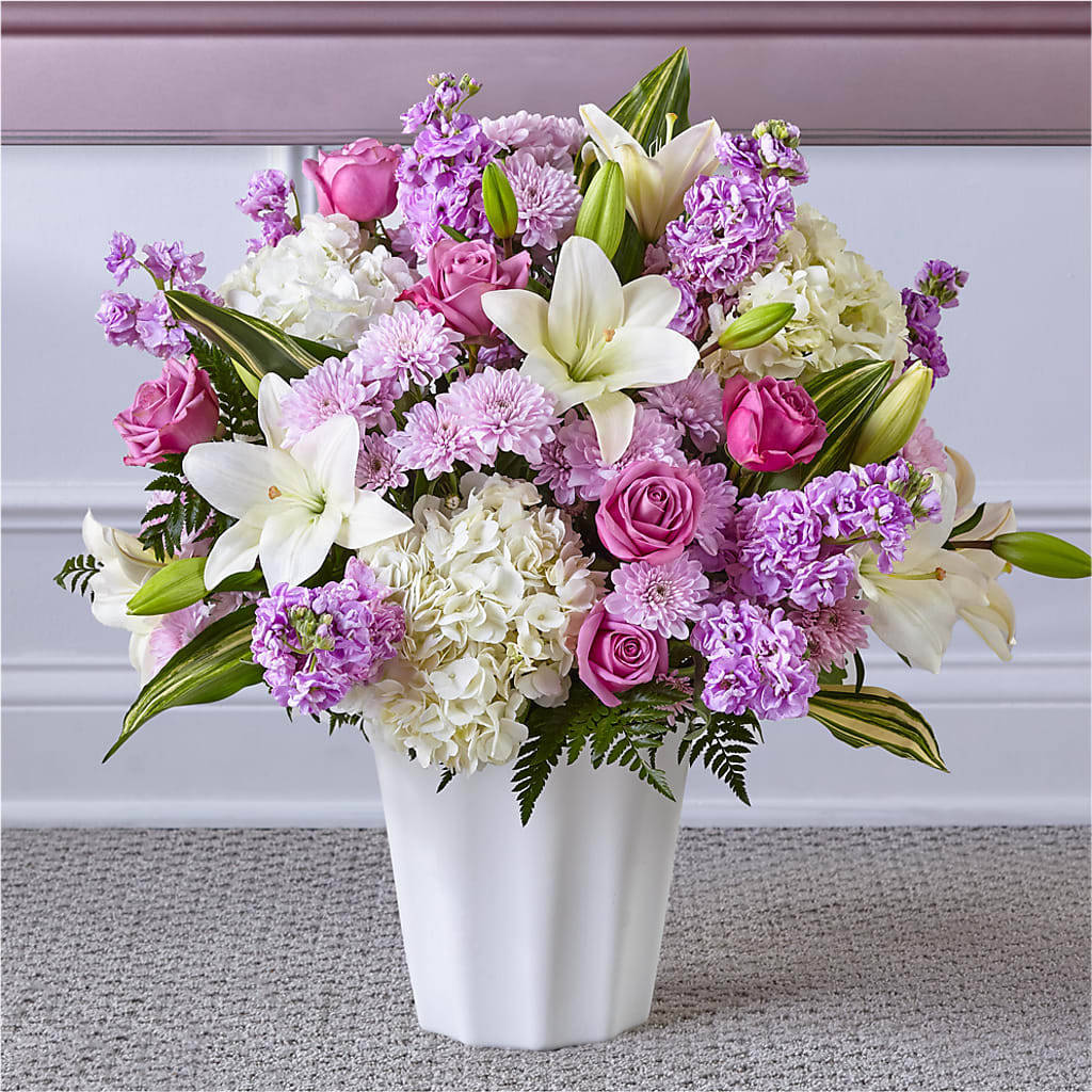 Heaven Sent Floor Basket – HELEN'S FLORIST AND GARDEN CENTER, Whitehouse Station NJ