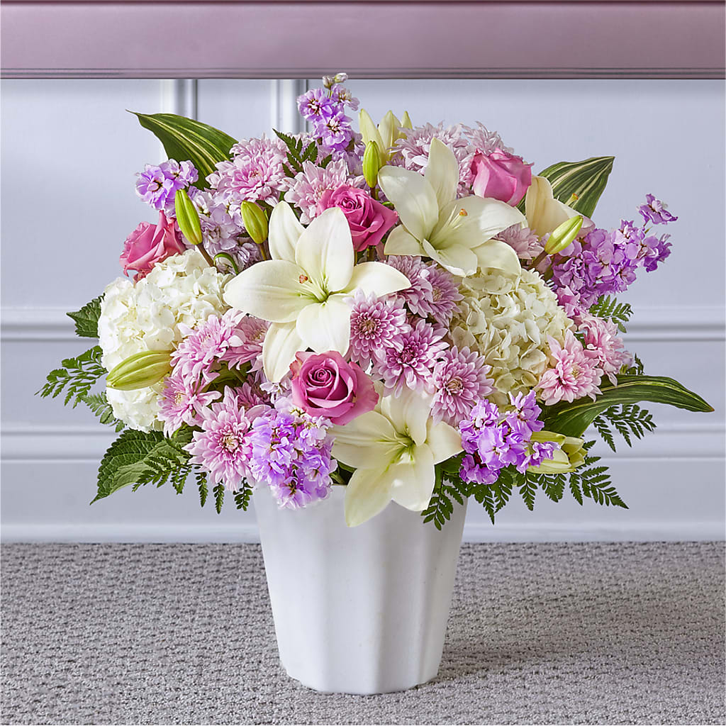 Heaven Sent Floor Basket – HELEN'S FLORIST AND GARDEN CENTER, Whitehouse Station NJ