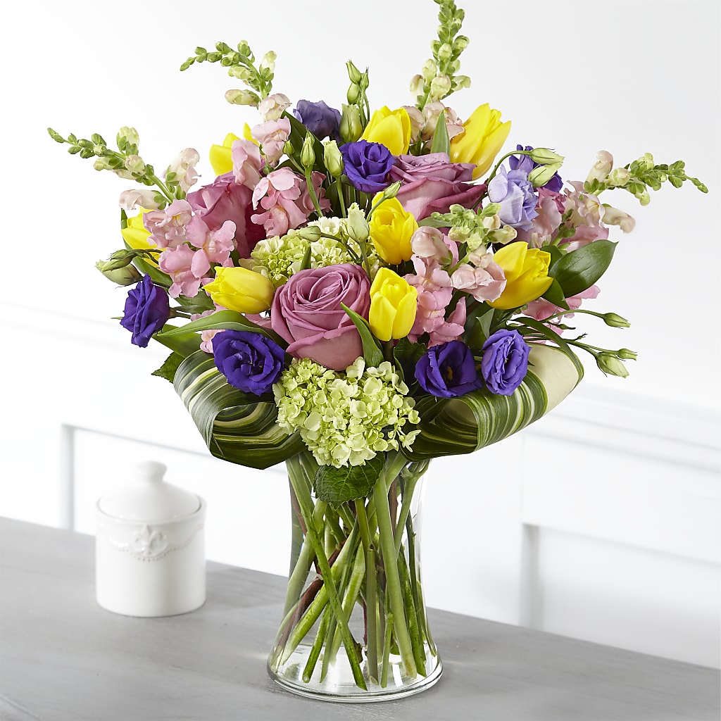 Wondrous Memories Bouquet – HELEN'S FLORIST AND GARDEN CENTER, Whitehouse Station NJ