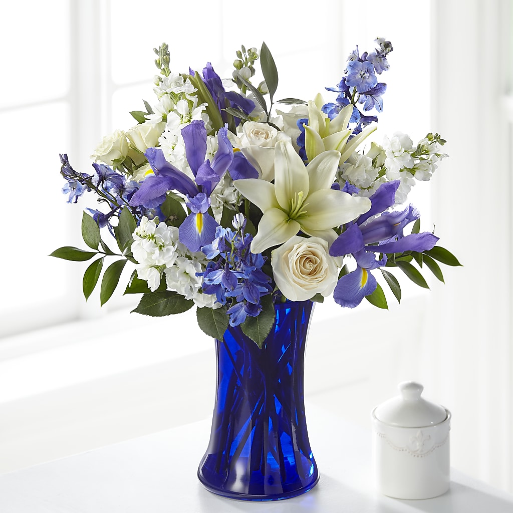 Calming Comfort Bouquet – HELEN'S FLORIST AND GARDEN CENTER, Whitehouse Station NJ