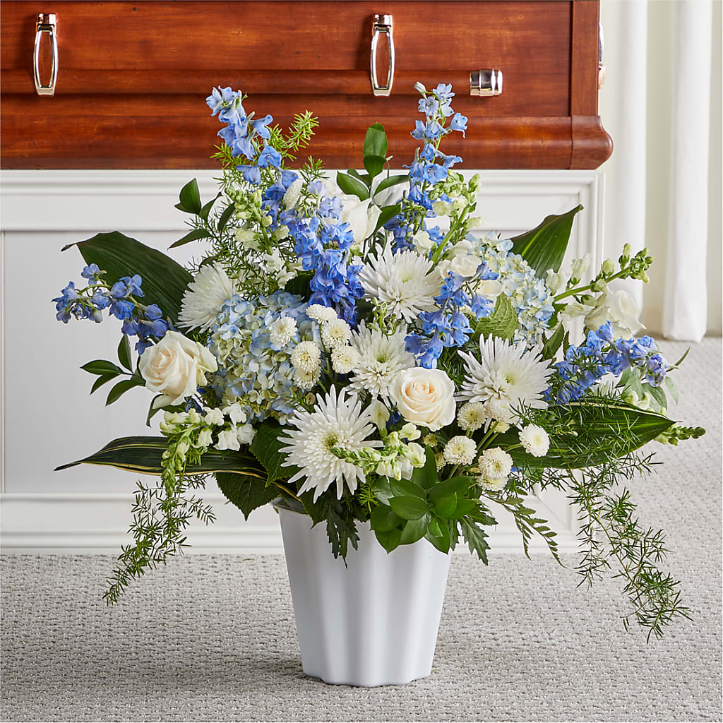 Everlasting Memories Floor Basket – HELEN'S FLORIST AND GARDEN CENTER, Whitehouse Station NJ