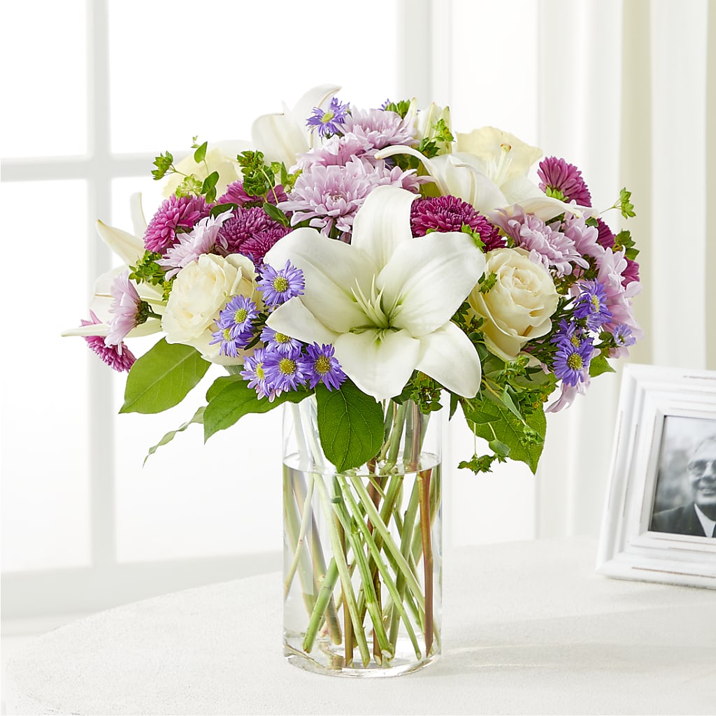 Wishing Peace Bouquet – HELEN'S FLORIST AND GARDEN CENTER, Whitehouse Station NJ