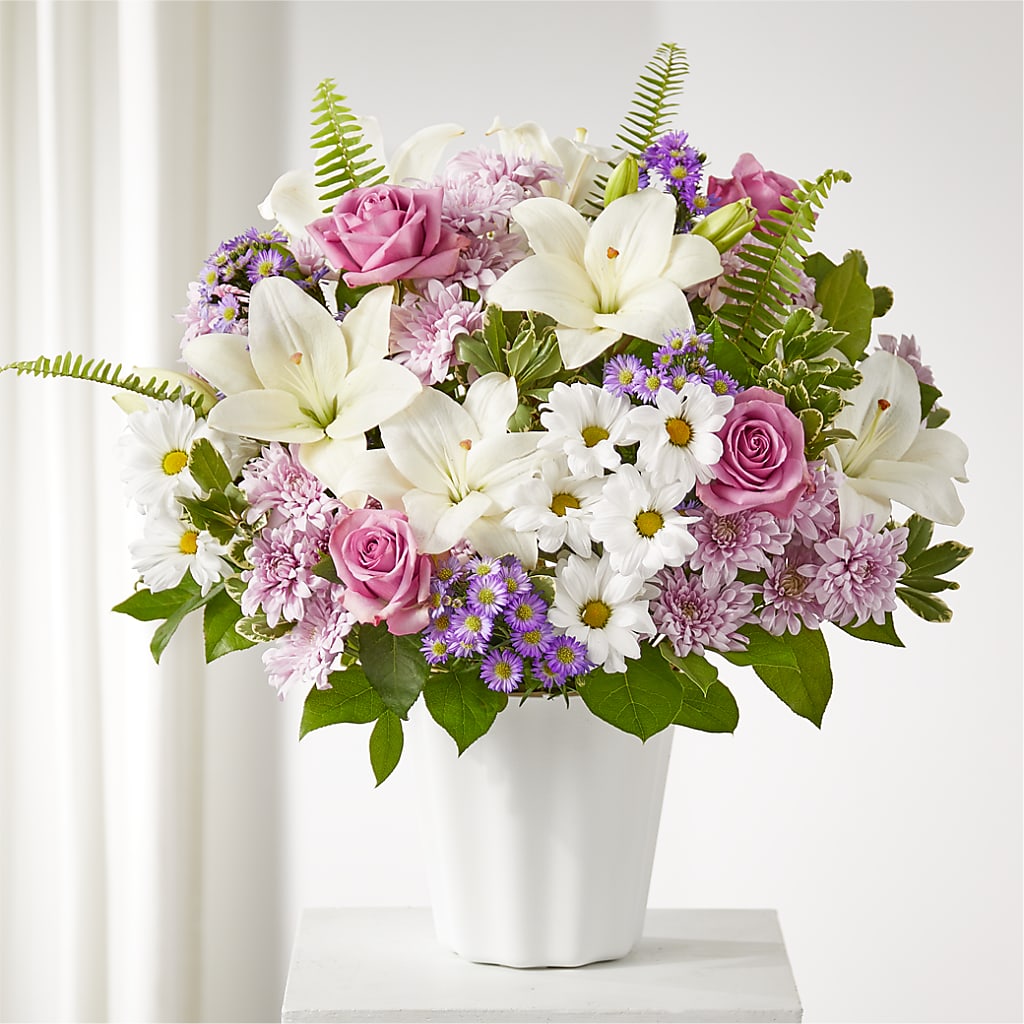 Warmest Thoughts Tabletop Basket – HELEN'S FLORIST AND GARDEN CENTER, Whitehouse Station NJ