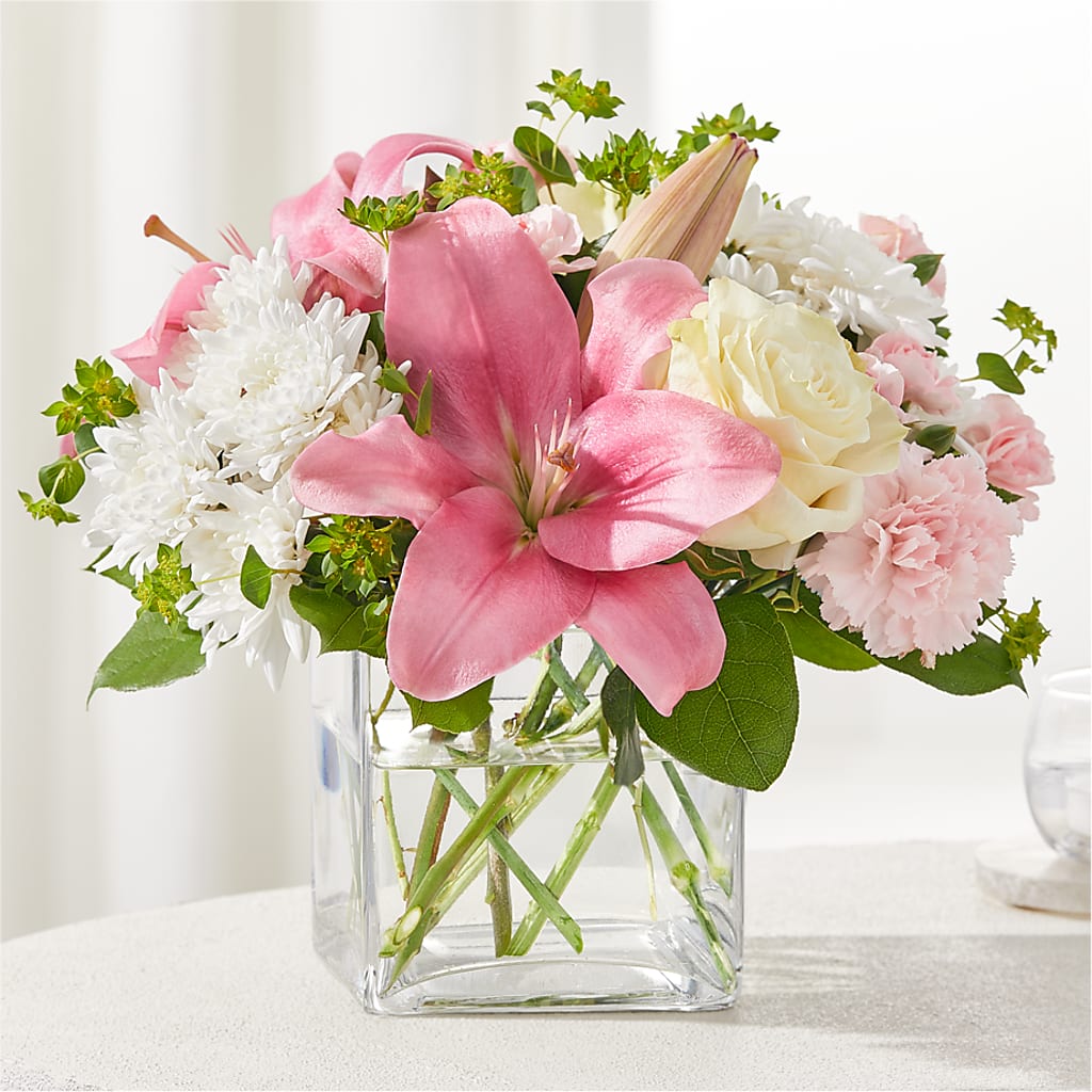 By Your Side Bouquet – HELEN'S FLORIST AND GARDEN CENTER, Whitehouse Station NJ