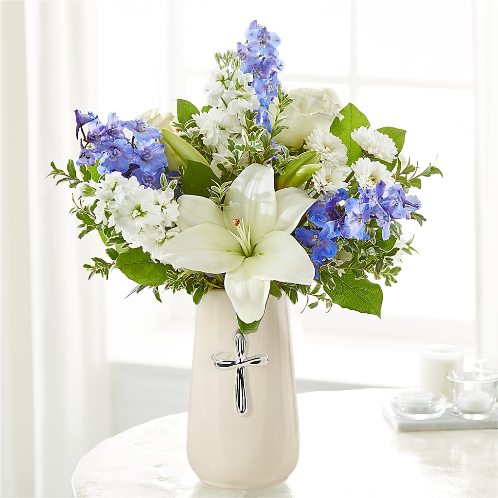 Heavenly Blossoms Bouquet – HELEN'S FLORIST AND GARDEN CENTER, Whitehouse Station NJ