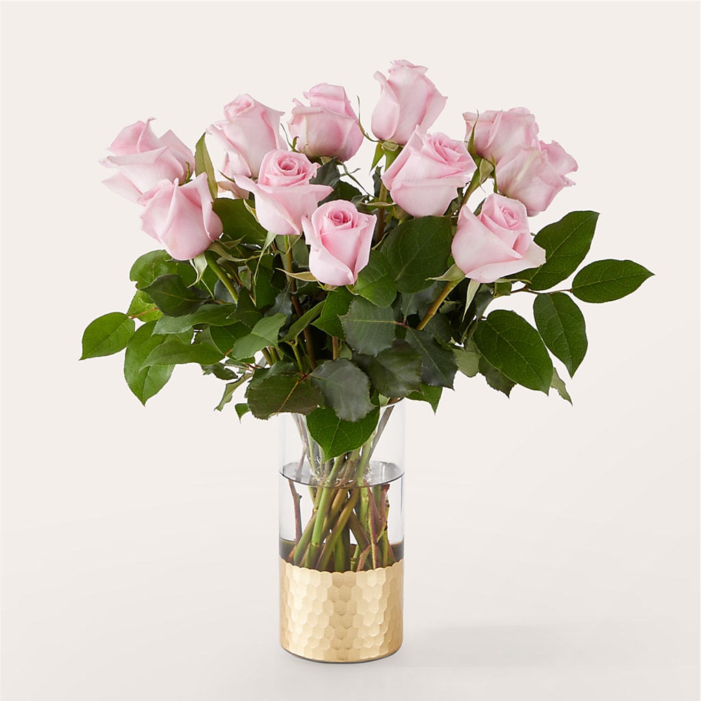 Picture Perfect Pink Rose Bouquet – HELEN'S FLORIST AND GARDEN CENTER, Whitehouse Station NJ