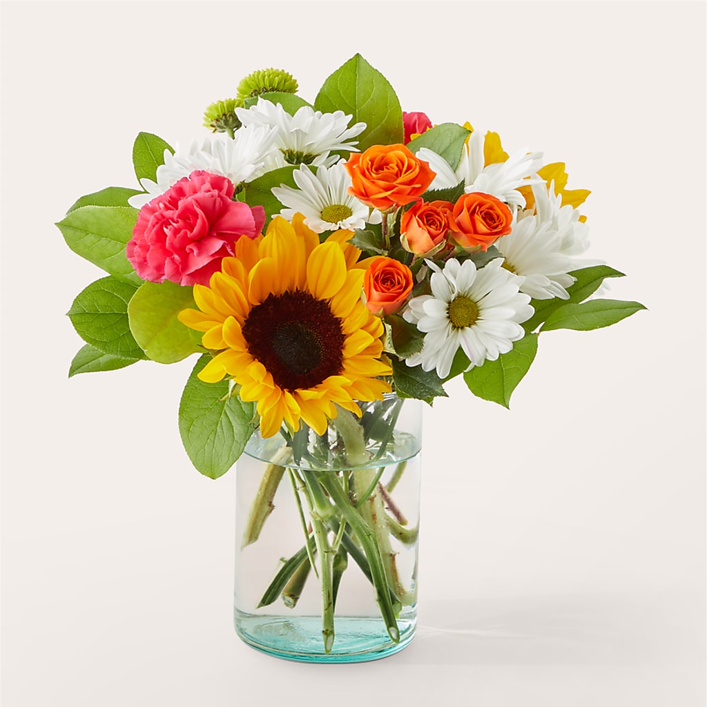 Sun-drenched Blooms Bouquet – HELEN'S FLORIST AND GARDEN CENTER, Whitehouse Station NJ