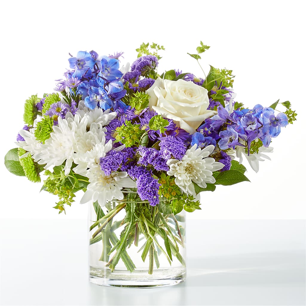 Genuine Gestures Bouquet – HELEN'S FLORIST AND GARDEN CENTER, Whitehouse Station NJ