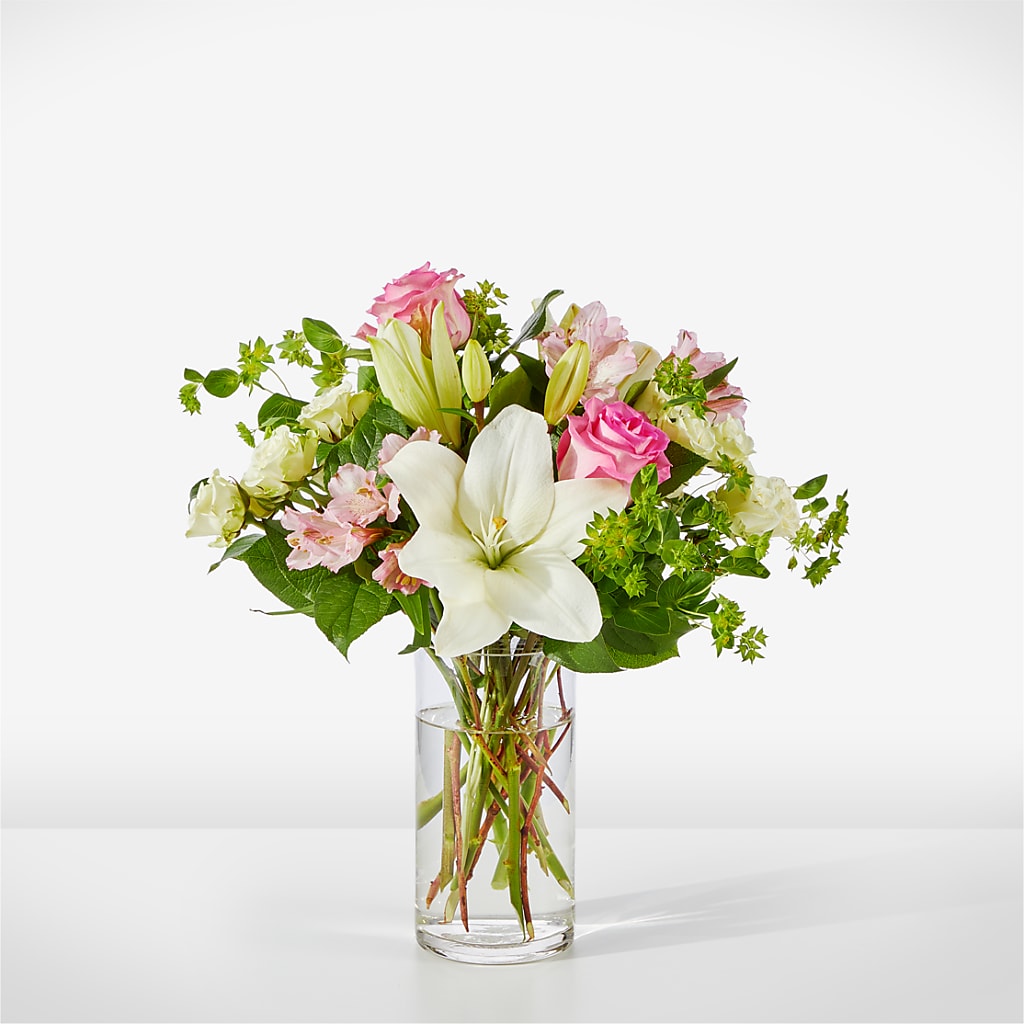 Fondly Bouquet – HELEN'S FLORIST AND GARDEN CENTER, Whitehouse Station NJ