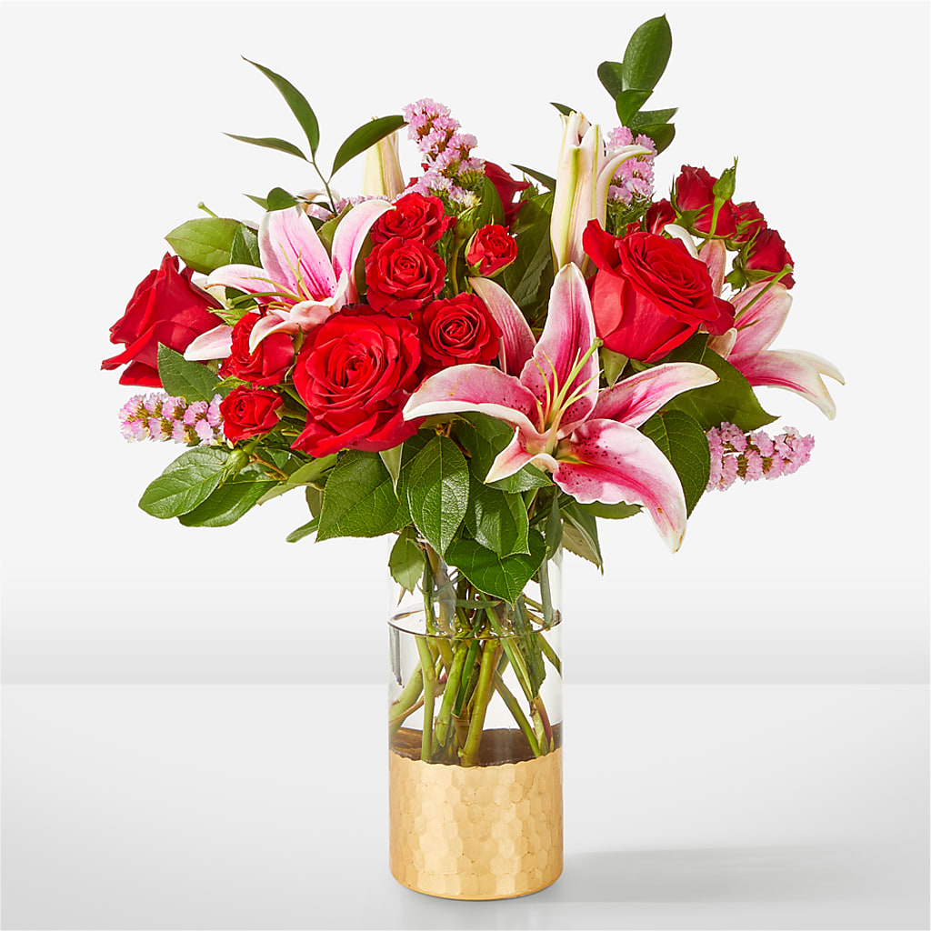 Hopeless Romantic Bouquet – HELEN'S FLORIST AND GARDEN CENTER, Whitehouse Station NJ