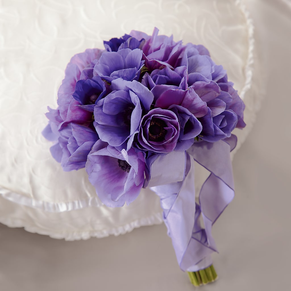 Purple Passion Bouquet – HELEN'S FLORIST AND GARDEN CENTER, Whitehouse Station NJ