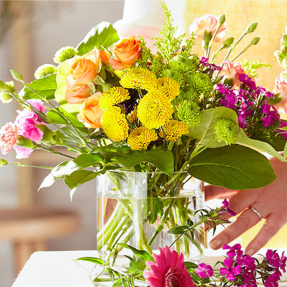 Bold & Bright – A Florist Original – HELEN'S FLORIST AND GARDEN CENTER, Whitehouse Station NJ