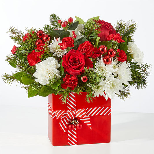 Presents Under the Tree Bouquet – HELEN'S FLORIST AND GARDEN CENTER, Whitehouse Station NJ