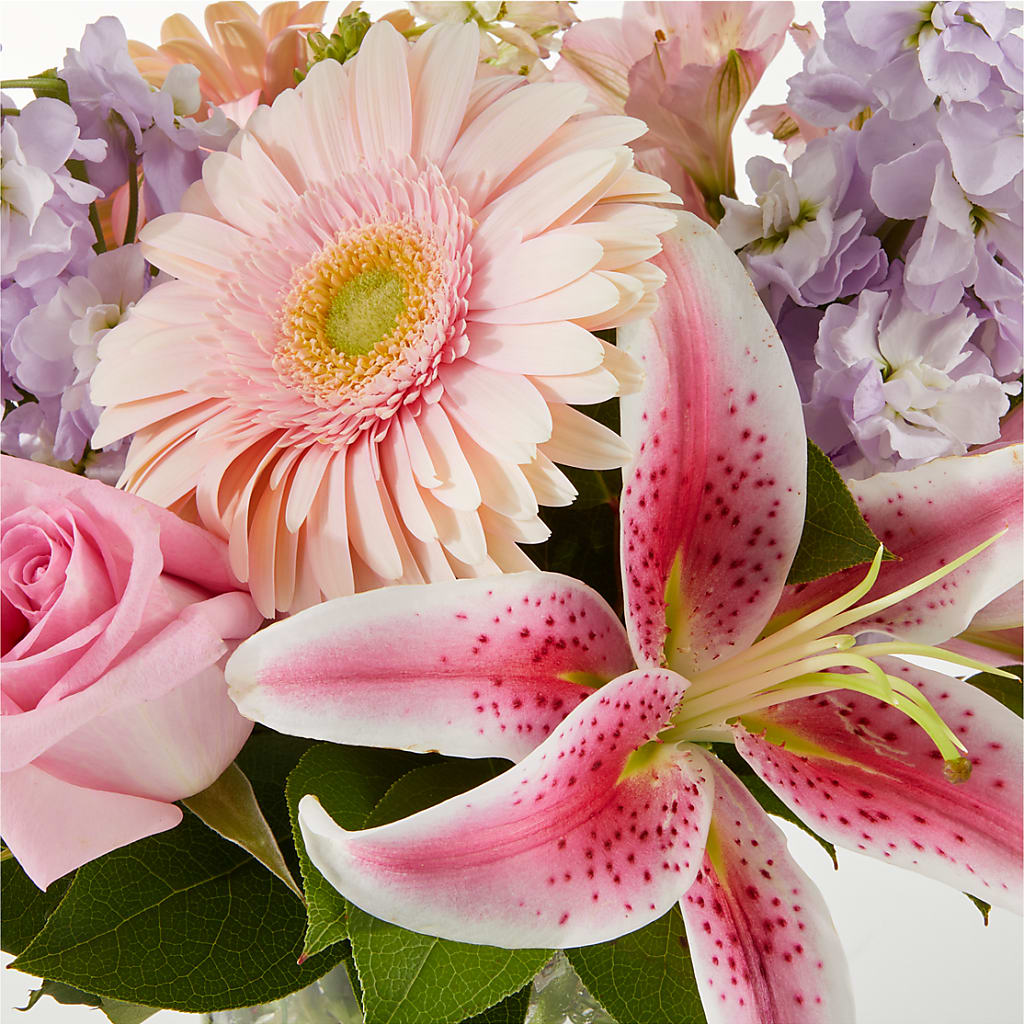 The Teahouse Bouquet – HELEN'S FLORIST AND GARDEN CENTER, Whitehouse Station NJ