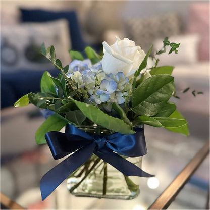 Sky Blue Delight Bouquet – HELEN'S FLORIST AND GARDEN CENTER, Whitehouse Station NJ