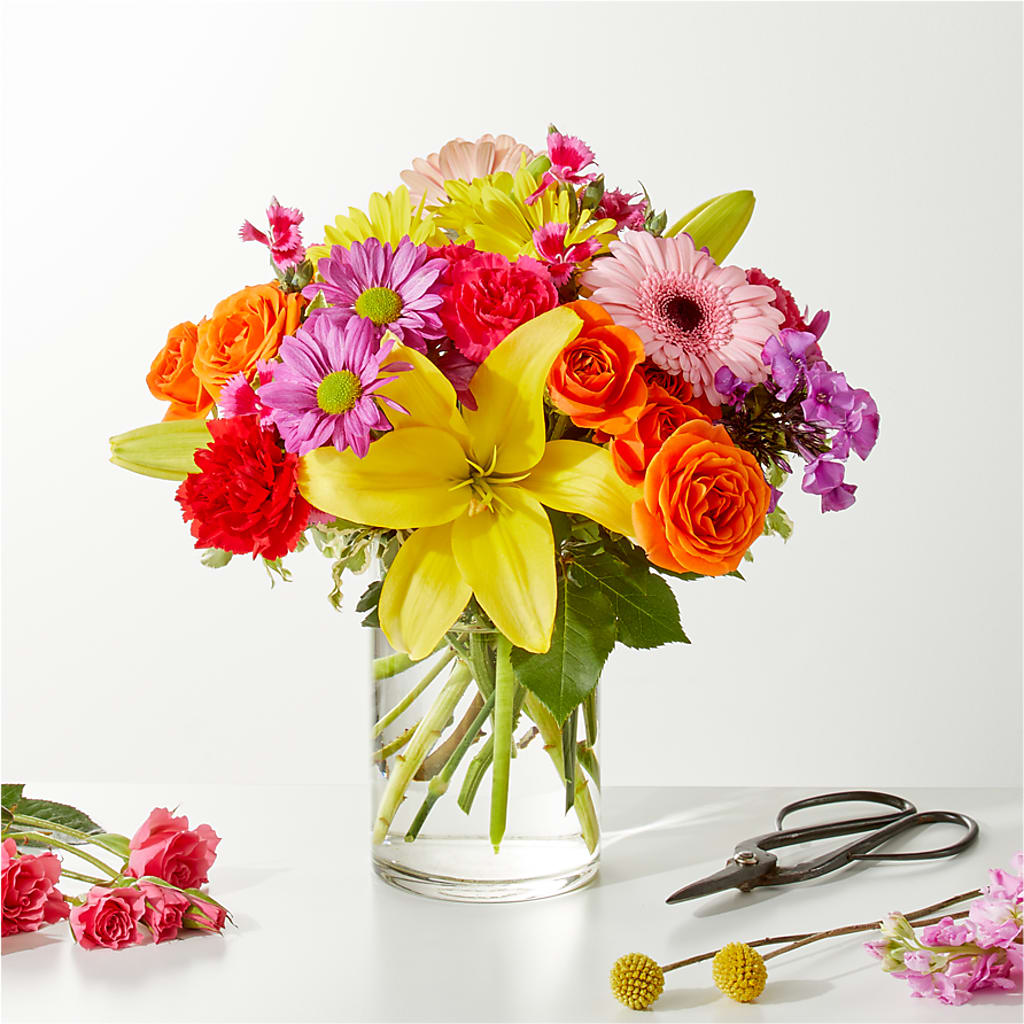 Cue the Confetti - A Florist Original – HELEN'S FLORIST AND GARDEN CENTER, Whitehouse Station NJ