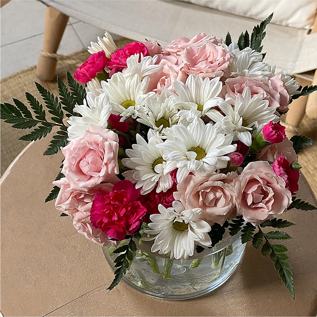 Sweet Surprises® Bouquet – HELEN'S FLORIST AND GARDEN CENTER, Whitehouse Station NJ