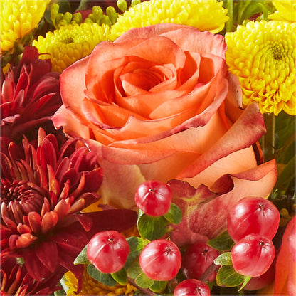 Apple Picking Bouquet – HELEN'S FLORIST AND GARDEN CENTER, Whitehouse Station NJ