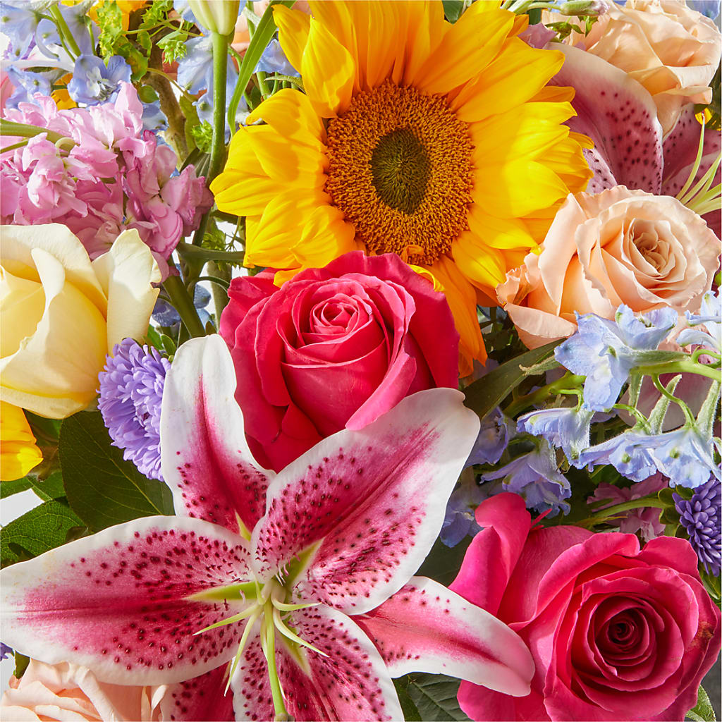Dreamy Meadows Bouquet – HELEN'S FLORIST AND GARDEN CENTER, Whitehouse Station NJ