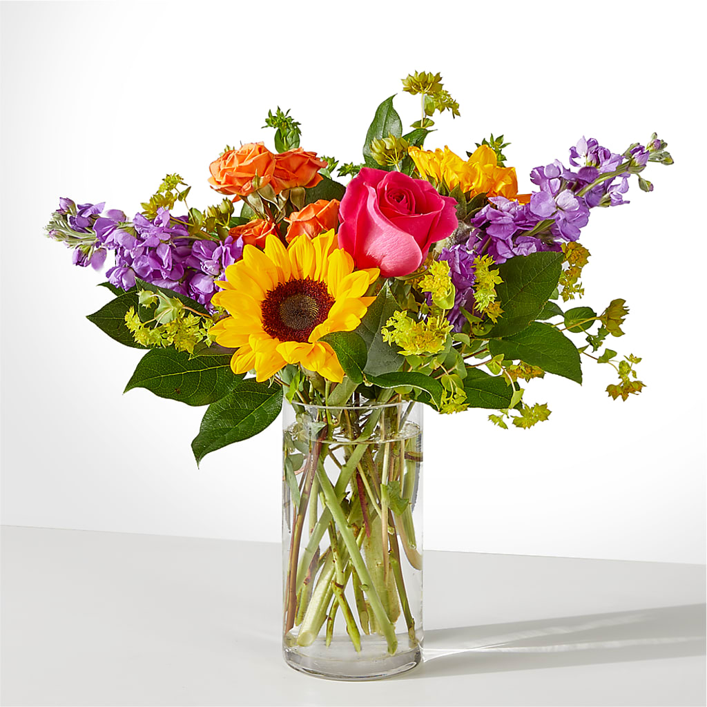 Vibrant Greetings Bouquet – HELEN'S FLORIST AND GARDEN CENTER, Whitehouse Station NJ