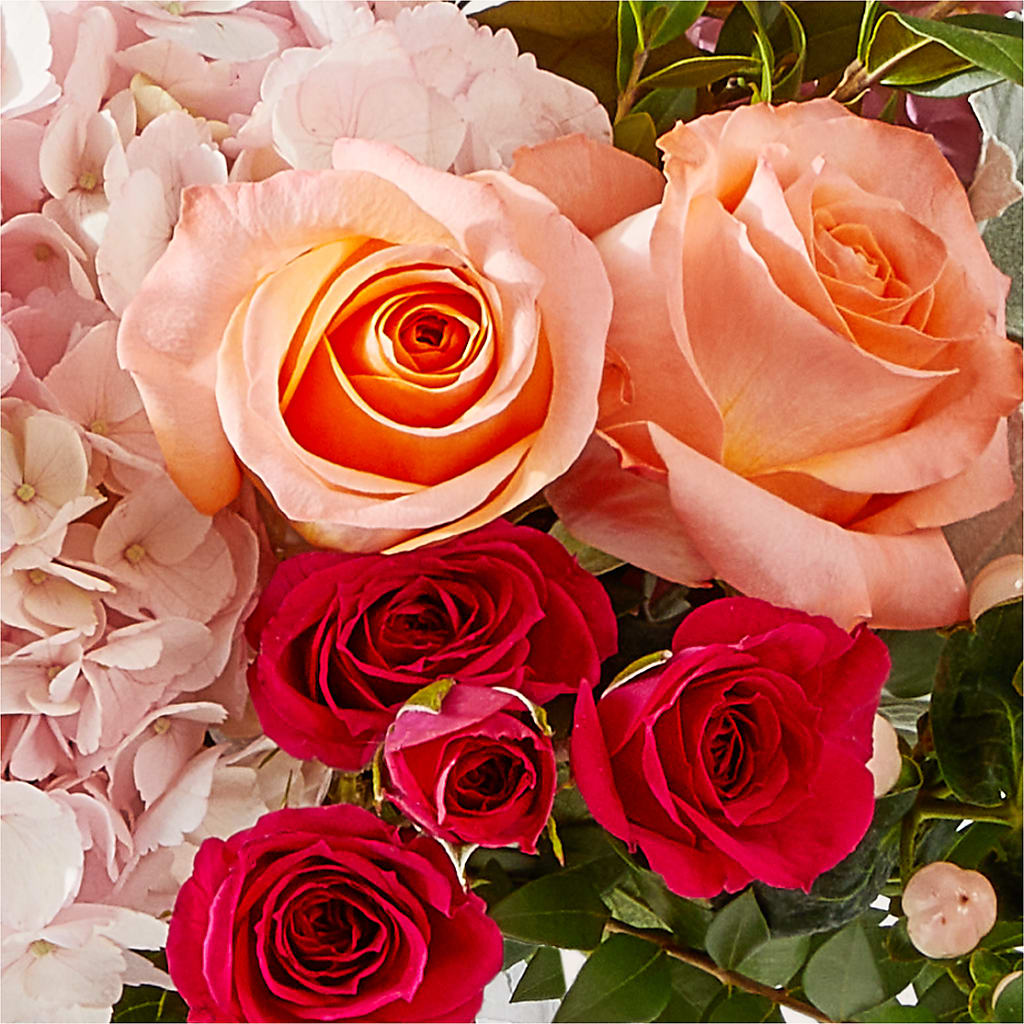 Glitz & Glam Bouquet – HELEN'S FLORIST AND GARDEN CENTER, Whitehouse Station NJ