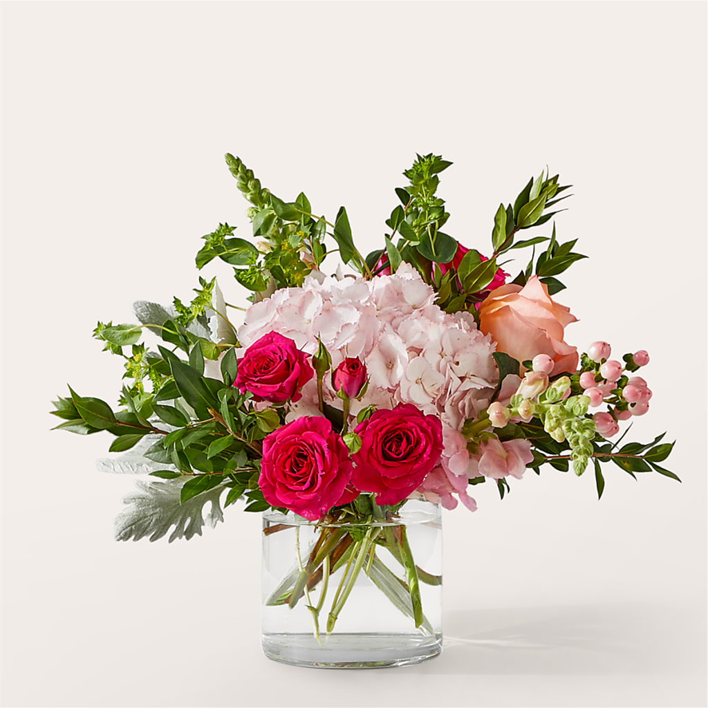 Glitz & Glam Bouquet – HELEN'S FLORIST AND GARDEN CENTER, Whitehouse Station NJ