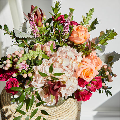 Glitz & Glam Bouquet – HELEN'S FLORIST AND GARDEN CENTER, Whitehouse Station NJ