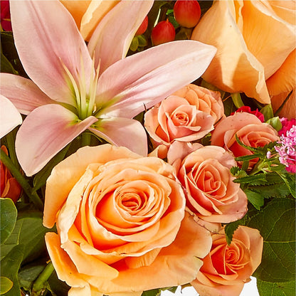 Bisous Bouquet – HELEN'S FLORIST AND GARDEN CENTER, Whitehouse Station NJ