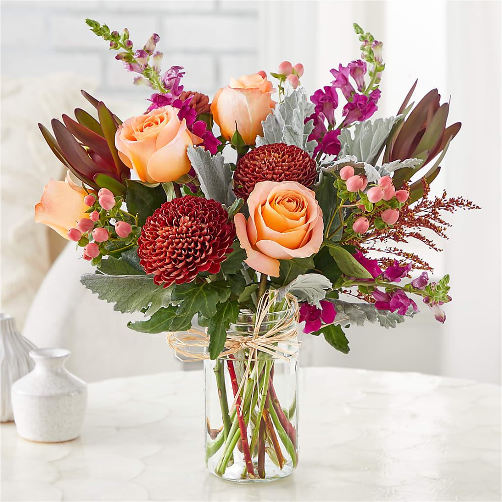 Moody Hues Bouquet – HELEN'S FLORIST AND GARDEN CENTER, Whitehouse Station NJ