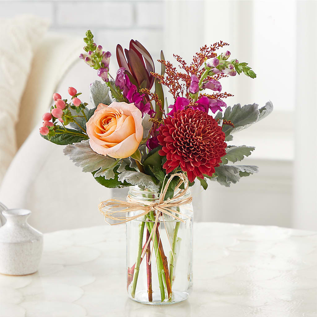 Moody Hues Bouquet – HELEN'S FLORIST AND GARDEN CENTER, Whitehouse Station NJ
