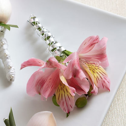 Pink Peruvian Lily Boutonniere – HELEN'S FLORIST AND GARDEN CENTER, Whitehouse Station NJ