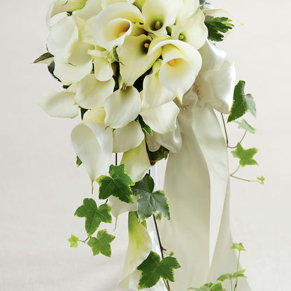 White Chapel Bouquet – HELEN'S FLORIST AND GARDEN CENTER, Whitehouse Station NJ
