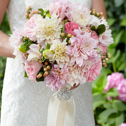 Heart's Promise Bouquet – HELEN'S FLORIST AND GARDEN CENTER, Whitehouse Station NJ