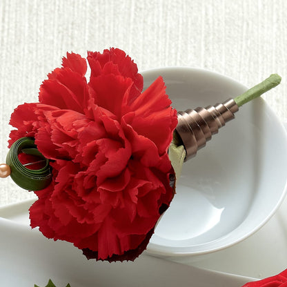 Red Carnation Boutonniere – HELEN'S FLORIST AND GARDEN CENTER, Whitehouse Station NJ